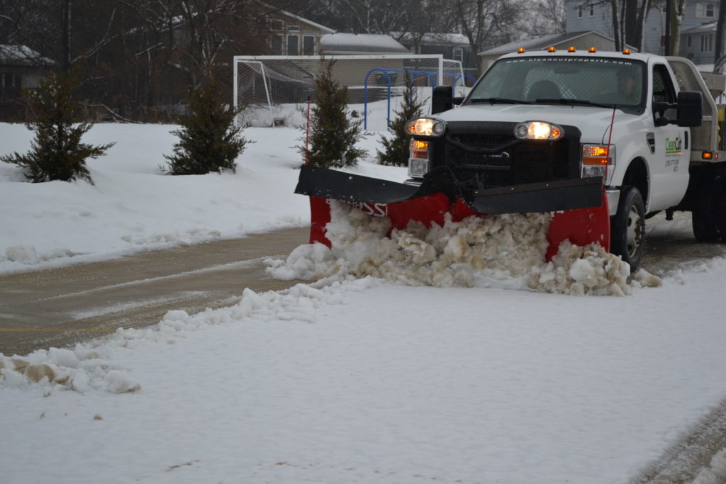 Plowing Wet Heavy Snow Boss V Plow - Green Thumb Advice